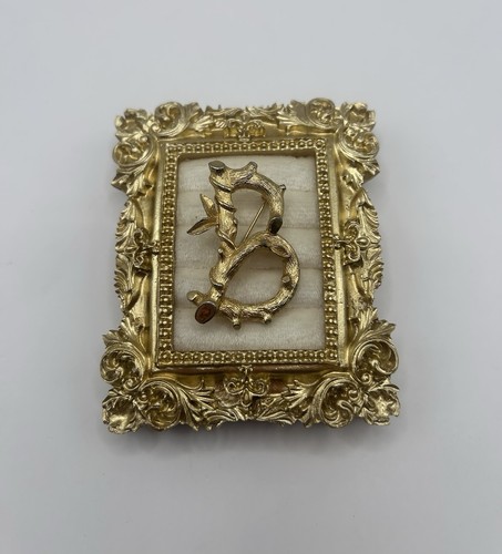 SARAH COVENTRY Brooch Letter “B” BAMBOO Initial Pin Vintage Signed Good Tone