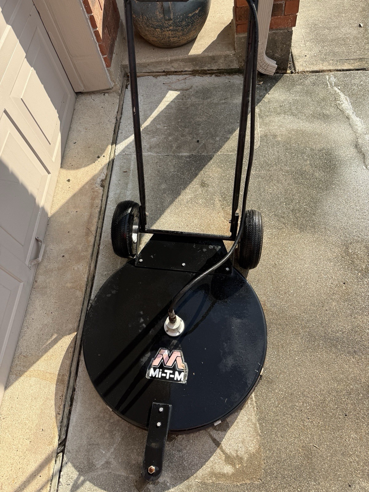 MI-T-M  Rotary Pressure Washer Scrubber