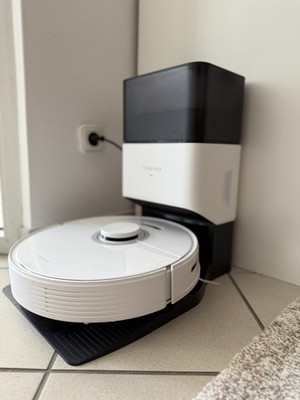 Roborock QZ Max+ Saugroboter mit Auto-Empty Dock - Weiß
