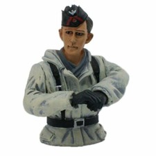  Torro 1/16 Halbfigur Panzerfahrer Wintertarn