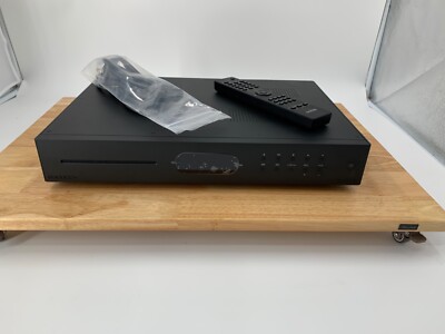 Audiolabs  8300  - CD/DAC/ Preamp   OPEN Box  NEW MSRP$1999  / 8300 CDQ $2499