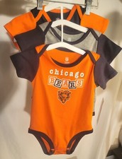 NFL-Boy's 3pc set Chicago Bears 1pc bodysuit tagged 22.99