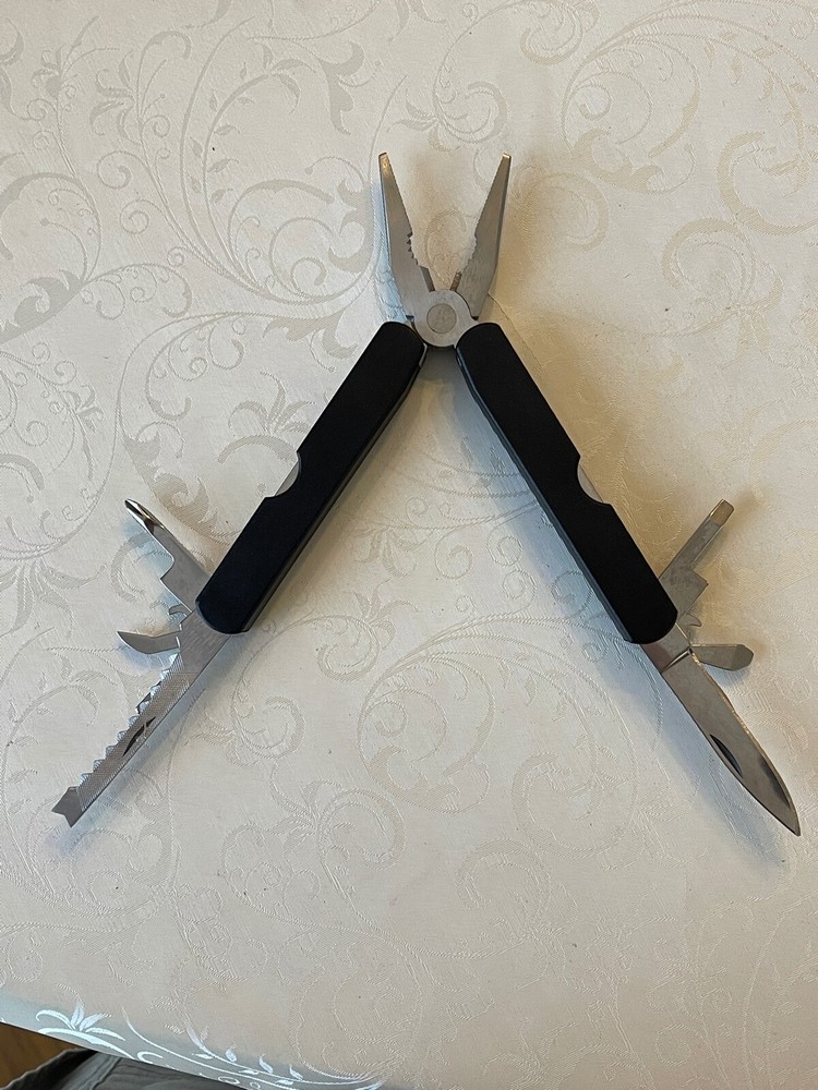 Versatile Multi-Tool Knife for Every Adventure