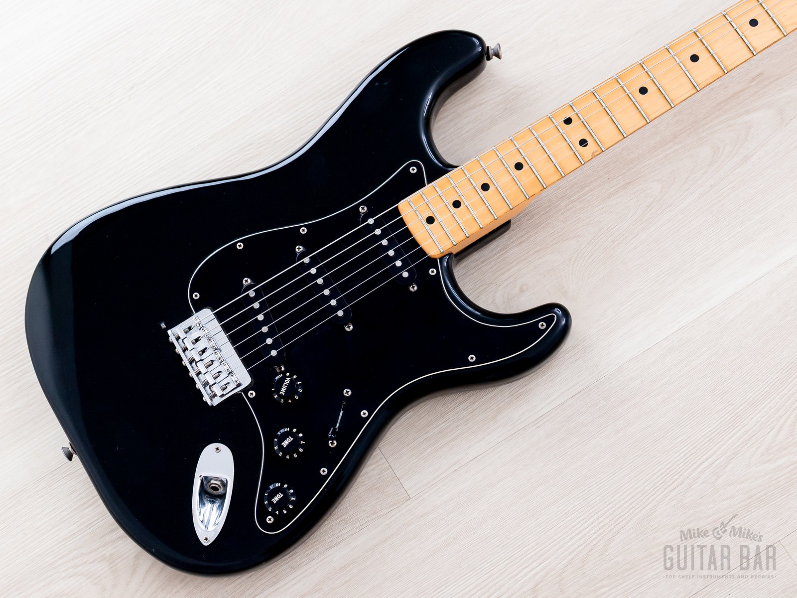 1980 Fender Stratocaster Hardtail Vintage Guitar Black 100% Original w /  Case