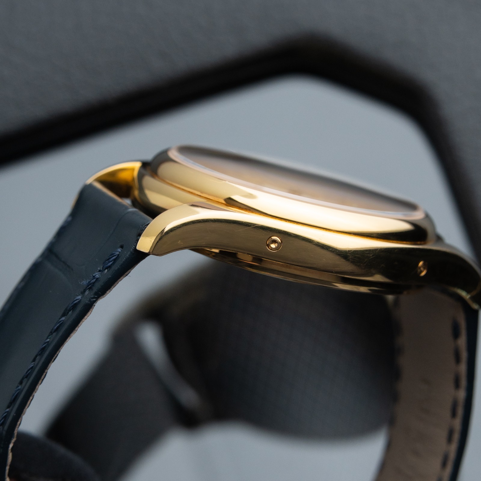 Patek Philippe Annual Calendar 5146J Moon Phase Yellow Gold Ivory Dial 39 Watch