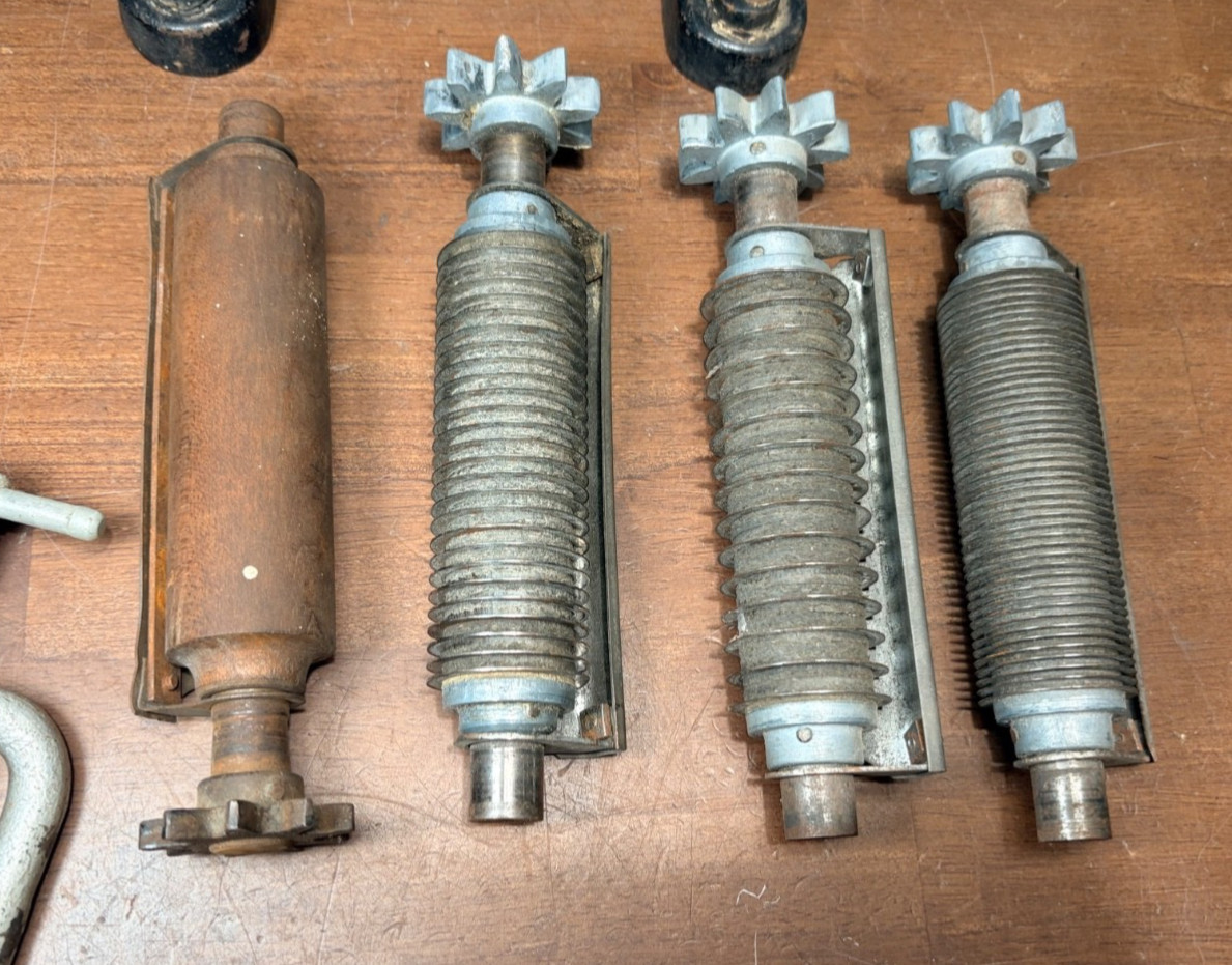 Vtg  Berarducci Bros Cast Iron Hand Crank Pasta Noodle Maker & accessories