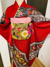 Red silk long-sleeved kimono full set used
