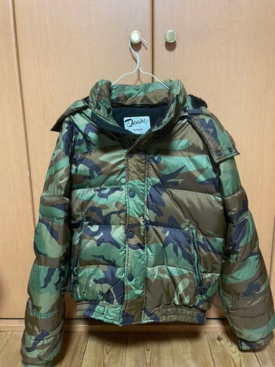 Excellent condition  Drop Schott Down Jacket Camo… - image 1