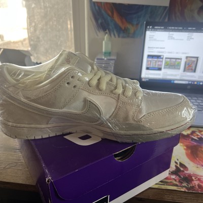 Nike SB Dunk Low City Of Love Mem Size 11 FZ5654-100 Light Bone Training Shoe