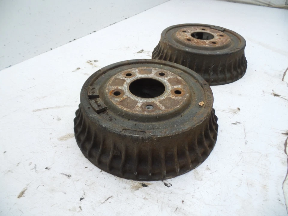 82-92 CAMARO FIREBIRD ORIGINAL FRENO TRASERO TAMBOR CUBIERTA Foto 2 de 4