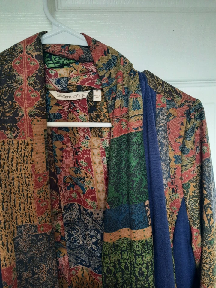 Cárdigan Kimono Soft Surroundings Drapeado Mediano Patchwork Artístico Foto 3 de 4