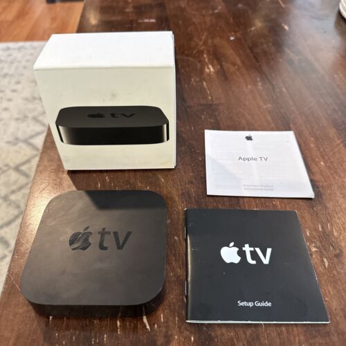Apple TV (3rd Generation) 1080P Media Streaming Player A1469 With Box And Manual