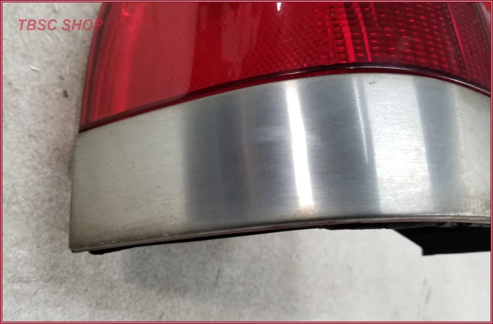 Luz trasera de freno de esquina izquierda Mercury Cougar LS 1989 1990 Foto 4 de 4