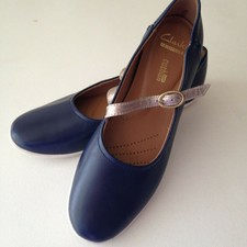 clarks collection soft cushion heels
