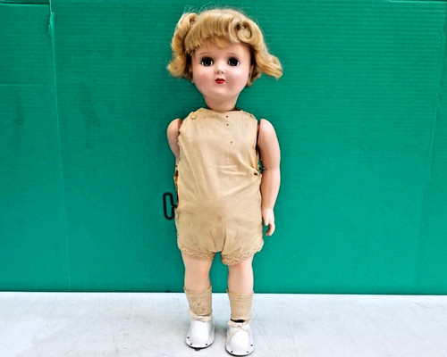 Wanda The Walking Doll Advance Doll Toy Corp Wind up Hard Plastic doll 1950s