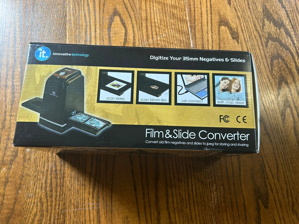 Innovative Technology 35mm Negative Film and Slide Converter to PC - Image 2 of 4
