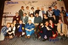 Dr Who Convention Signed Visions'93 Photo Owned By Jean Marc Lofficier X23 Auto