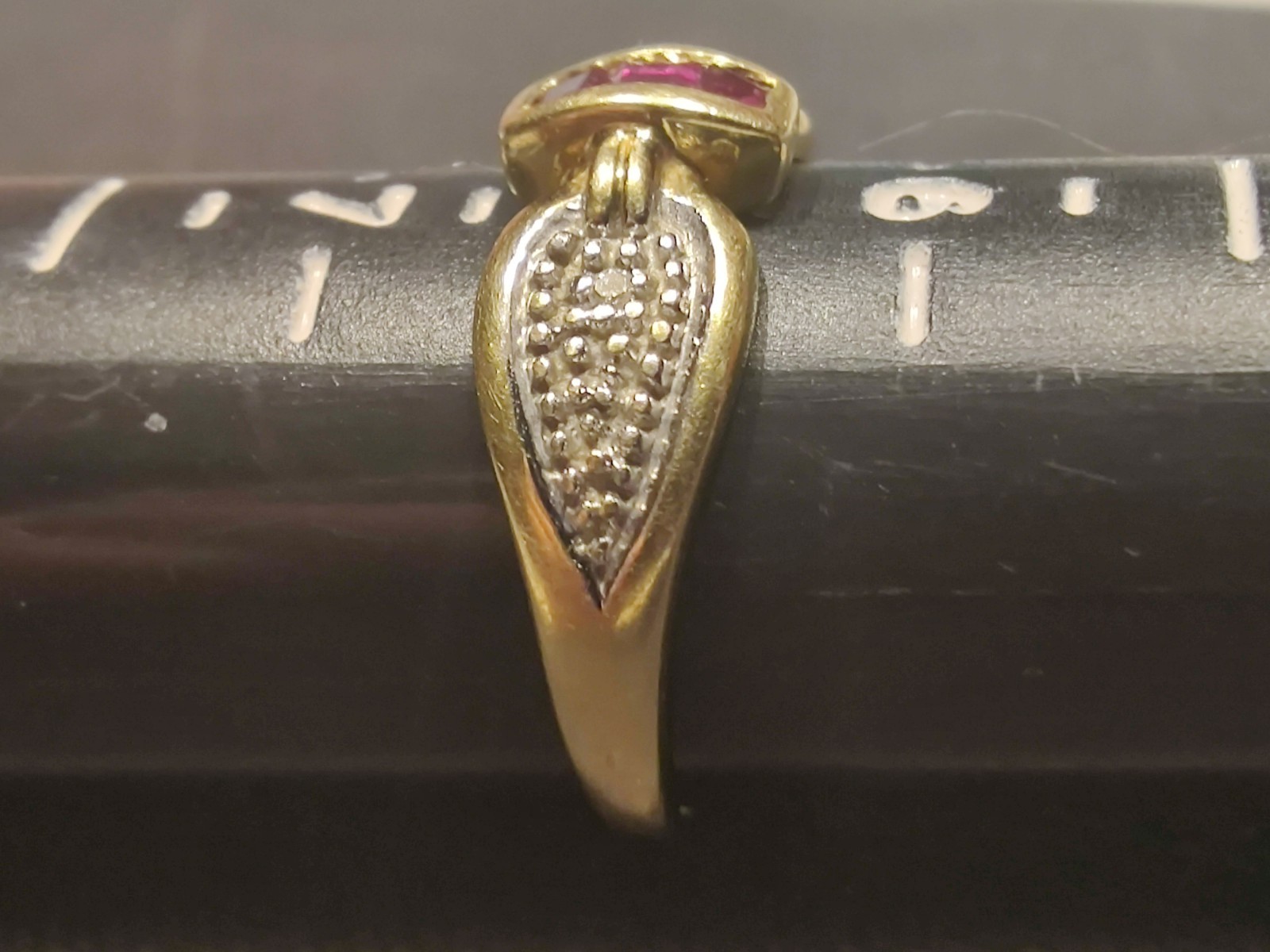 Solid 18K Yellow Gold Ruby And Diamond Ring Size … - image 9