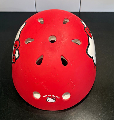 Hello Kitty Red Skateboard Helmet Pink Straps Model HK75796A-2 kids small