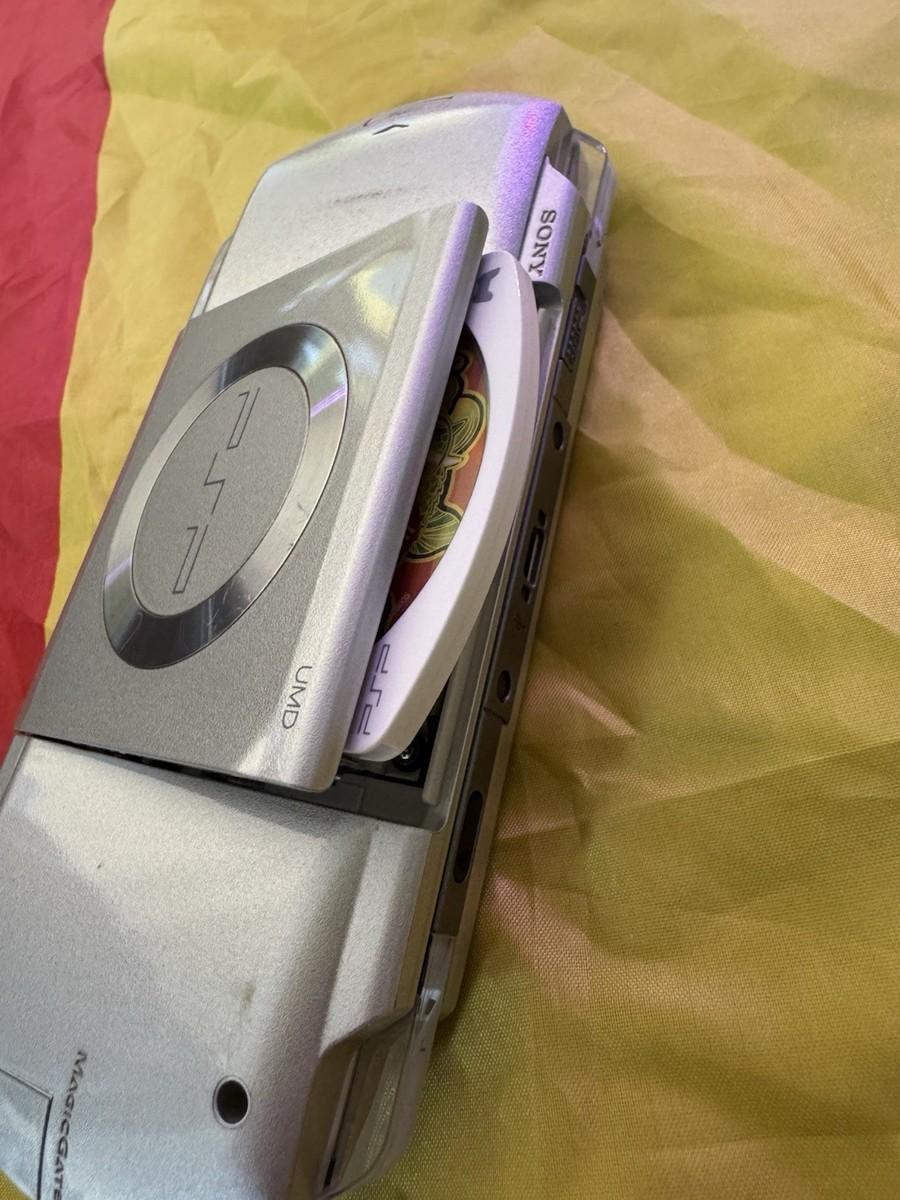 Sony PSP 1000 Launch Edition 500GB Silver Handheld System