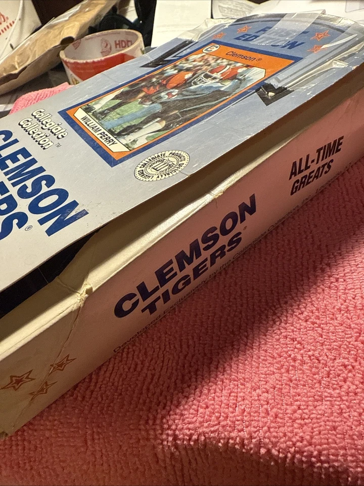 1990 Collegiate Collection Clemson Tigers Box 31 Packs Of 8 Player Cards - Image 4 of 4