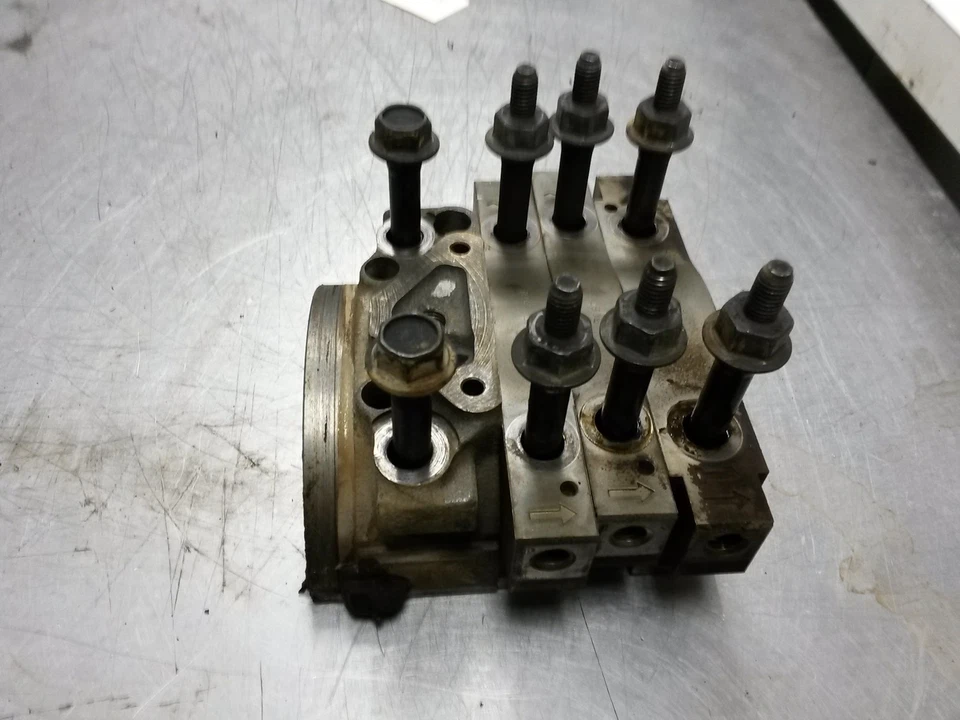 Tapas principales bloque motor para 08-10 Pontiac G6 3.5 Foto 2 de 4