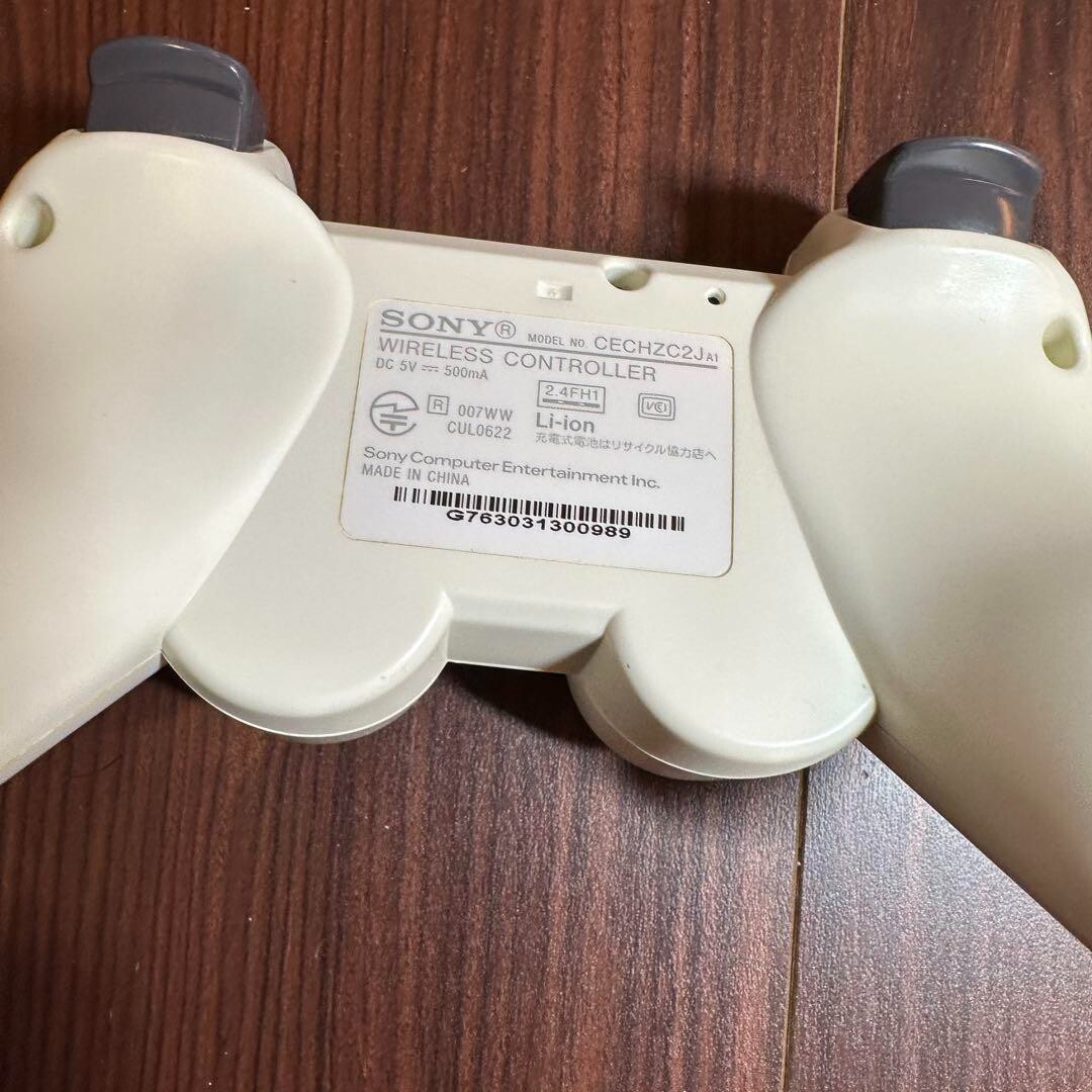 Sony PlayStation 3 Launch Edition 160GB Classic White Console for