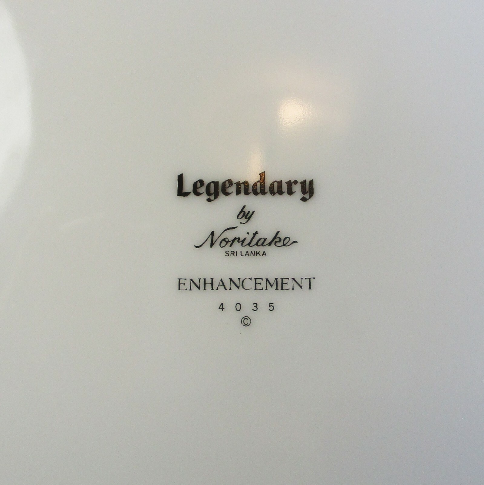 Noritake Legendary ENHANCEMENT Dinner Plates Set of 4 Plate Sri Lanka