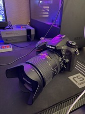 Nikon D7100 24.1MP Digital SLR Camera - Black Kit with AF-S DX NIKKOR 18-140mm