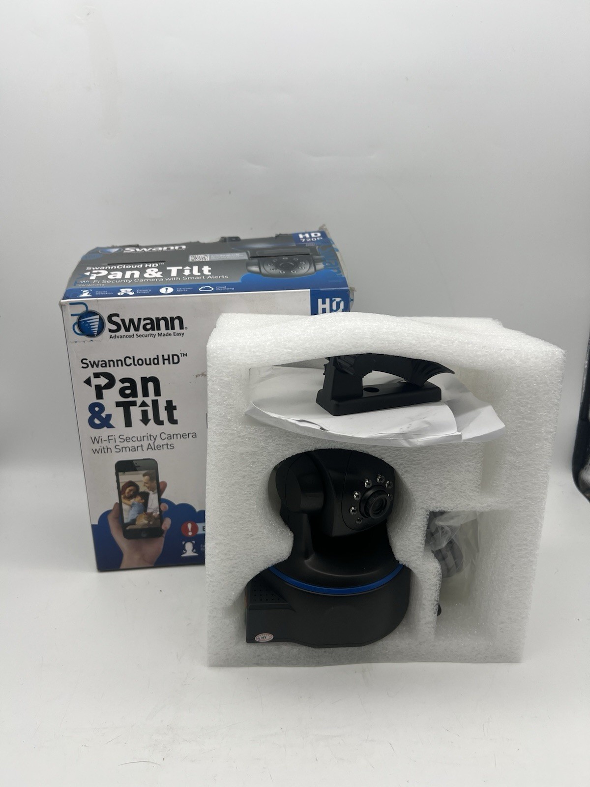 Swann SwannCloud HD Pan & Tilt WiFi Security Camera with Sma