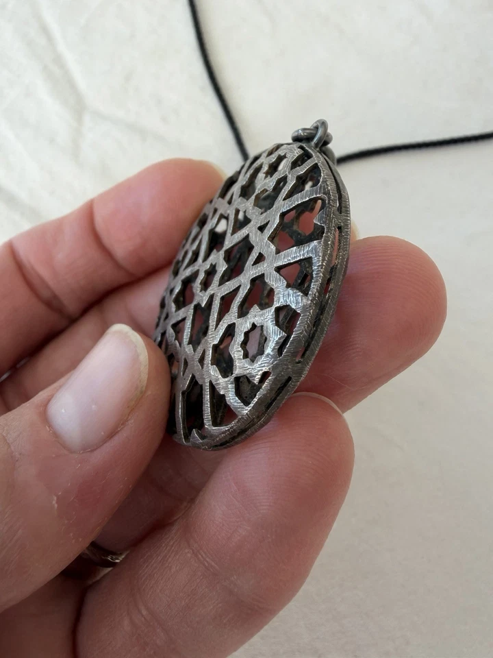 Collar de celosía Tiffany & co. Paloma Picasso cuerda de seda de plata de ley Foto 4 de 4