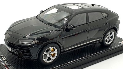 MR Models Maßstab 1:18 LAMBO032F - Lamborghini Urus - schwarzmetallic