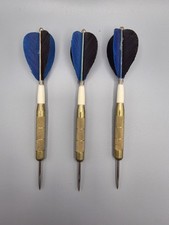 Vintage Accudart Blue Feather Set Of Darts With Case