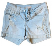 So Low Rise Sz 5 Favorite Midi Light Wash Denim Shorts with Distressed Detail