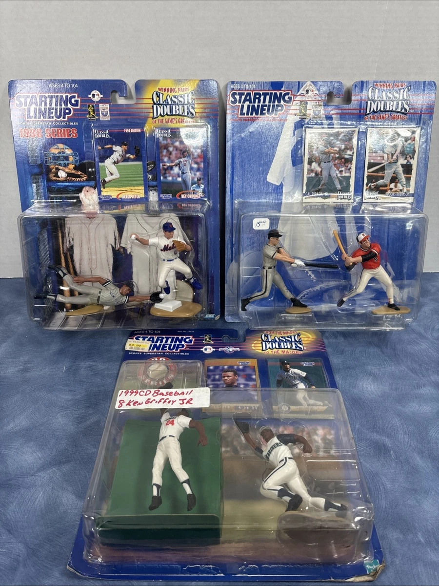 Sports Action Figures Starting Lineup 2000 Year Manufactured for