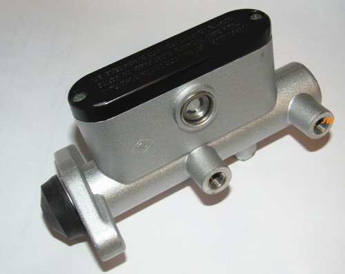 OEM Brake Master Cylinder for ODES UTV 800 1000 D2,D4,X2,X4,Raider,Dominator - Picture 2 of 4