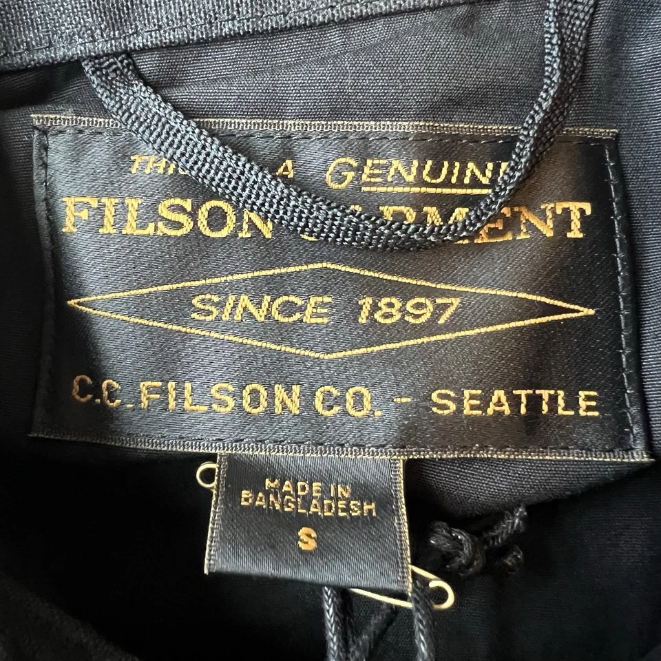 Nueva chaqueta cruiser Filson para hombre de tela de hojalata forrada corta negra talla pequeña Foto 3 de 4