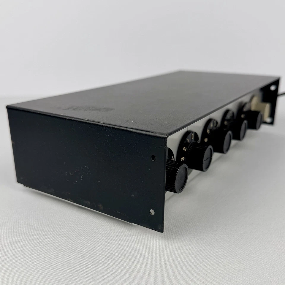 Mezclador de micrófono Shure M68 probado funciona con cable de alimentación conectado Foto 2 de 4