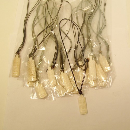 WHOLESALE LOT 20PCS Tribal Faux Bone Pendant Necklaces Adjustable - Picture 6 of 6