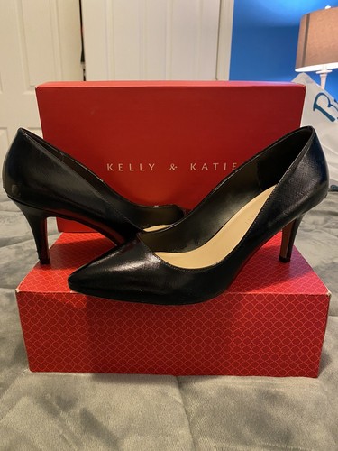 Katie and Kelly KK Tessa Black Pumps 