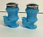 RARE! Vintage Degenhart Milk Blue Bird Glass Salt and Pepper Shakers NOS