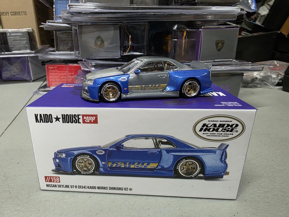 MINIGT 街道ハウス　NISSAN GT-R (BLUE)　チェイス Nissan Skyline R34 GT-R Bayside Blue *CHASE* - Kaido House x