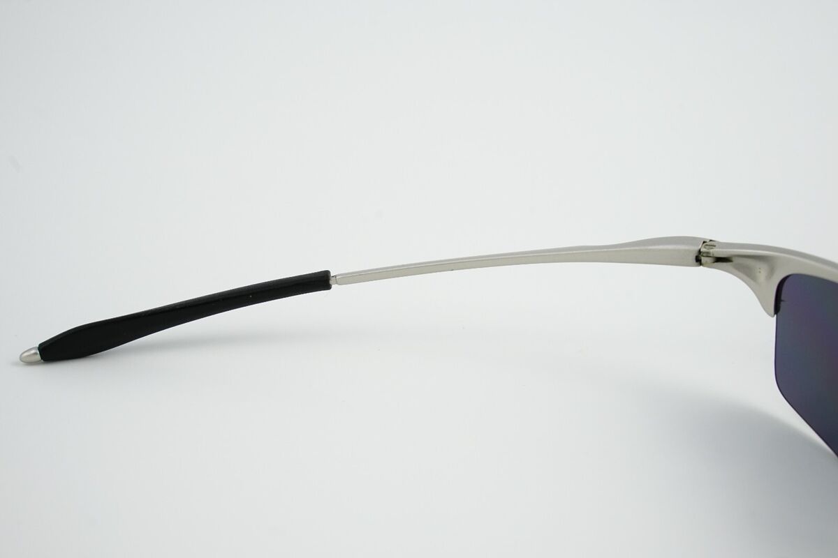 Good! OAKLEY Half Wire 1.0 Silver/Ice Iridium Sunglasses Good! OAKLEY Half Wire 1.0 Silver/Ice Iridium Sunglasses
