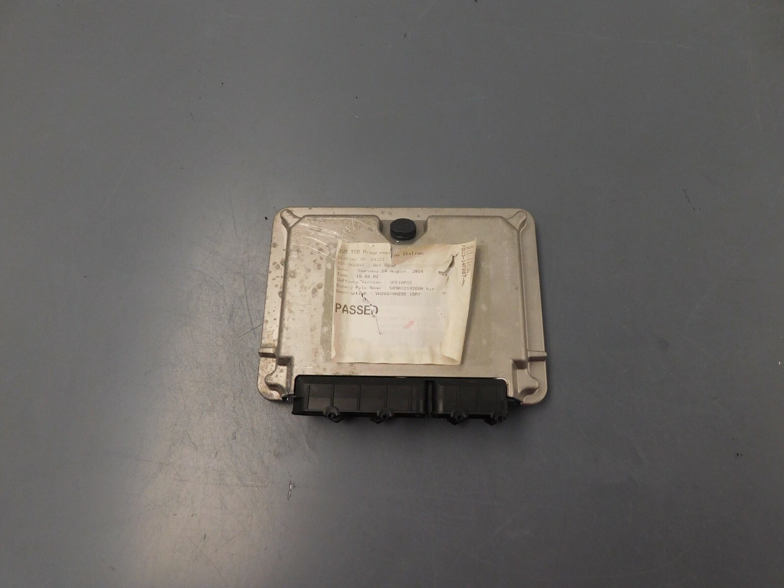 2015 14 - 18 Aston Martin V12 Vantage S Transmission Shift ECU #1954 C4