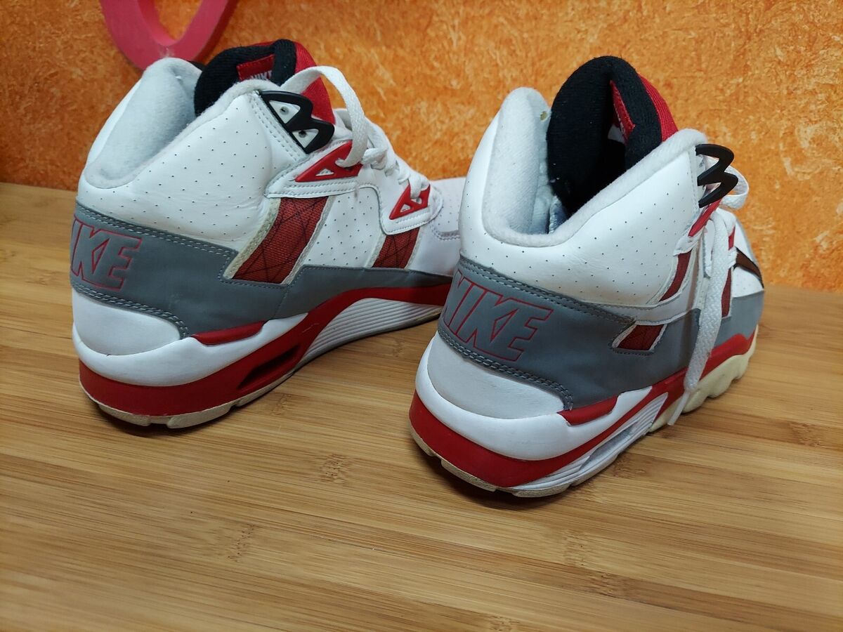 Size 9 - Nike Air Trainer SC High White/red- 302346 107 Old Size 9 - Nike Air Trainer SC High White/red- 302346 107 Old