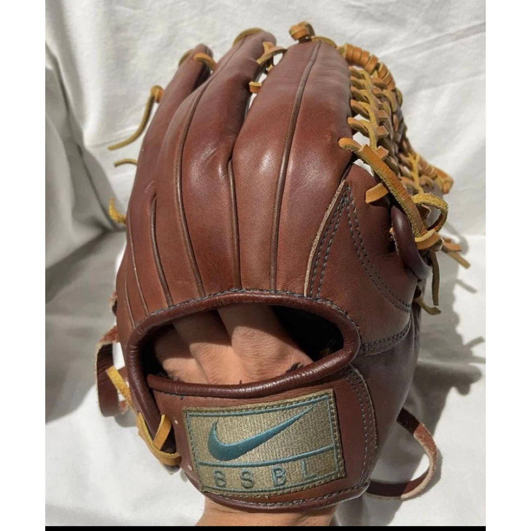 Nike Right Baseball Softball Gloves & Mitts | eBay