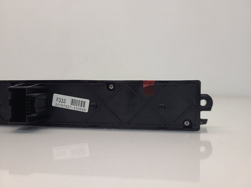 2012 Chevrolet Captiva Sport Dash Switch - Hazards / Rear Wiper - Picture 4 of 12