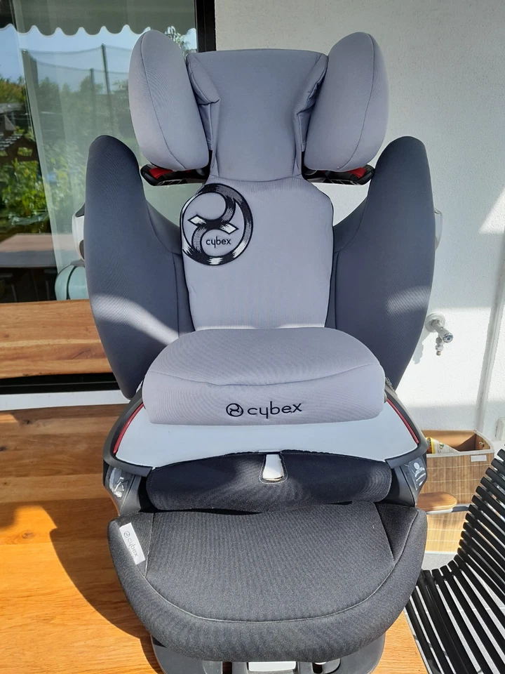 Gebrauchter Cybex Kinderautositz - Bild 3 von 4