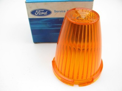NEW - OEM Ford D8HZ-15464-A Marker Light Lamp Lens 1978-1989 CL900 CLT900