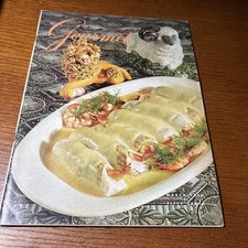 VTG March 1966 Gourmet Magazine: The Spice Heritage Capsicum Peppers & Allspice